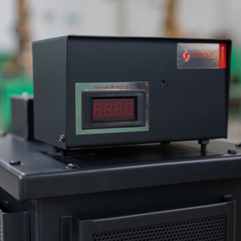 8 KVA | REGULADOR 2Φ SIN NEUTRO 220V
